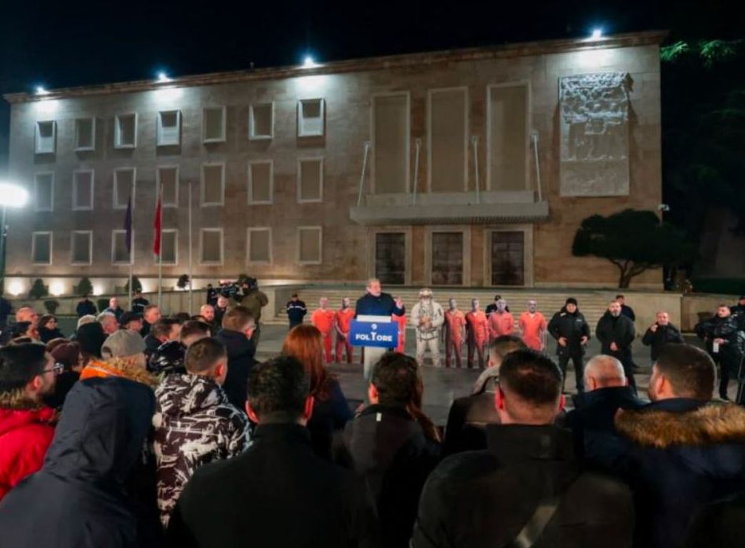 Demonstranti u Tirani traže ostavku Edija Rame