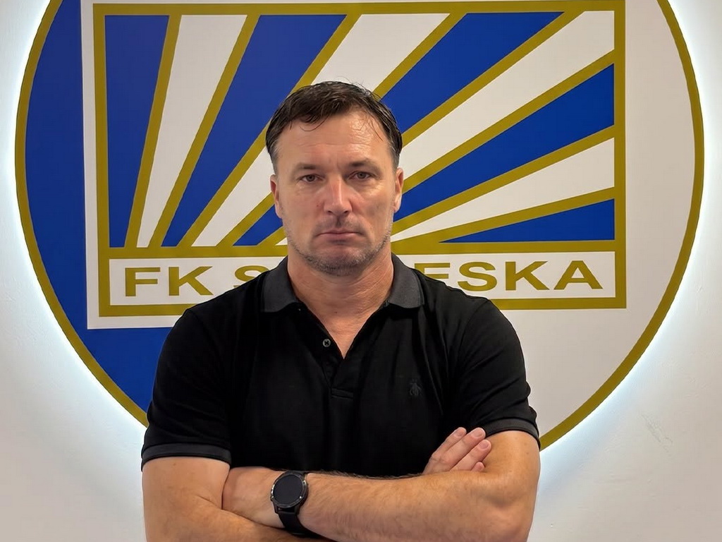 Denis Ćorić predstavljen u novom klubu