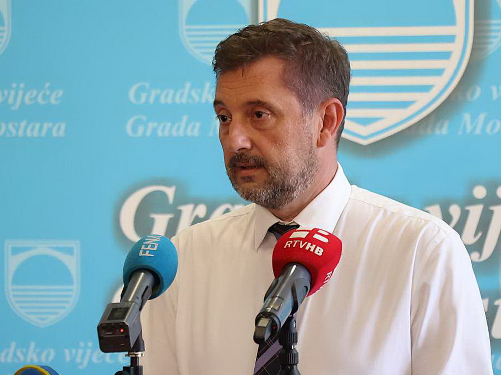 Deponija Uborak blokirana, otpad najvjerovatnije privremeno ide u Zenicu