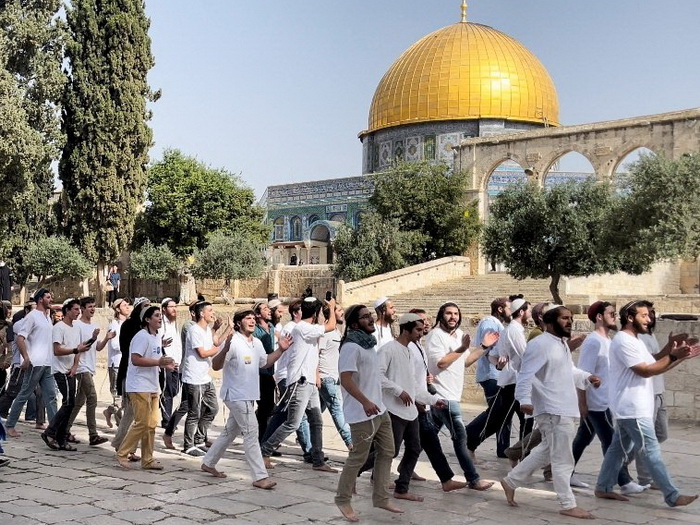 Deseci izraelskih doseljenika upali u Al-Aksu petog dana ramazana