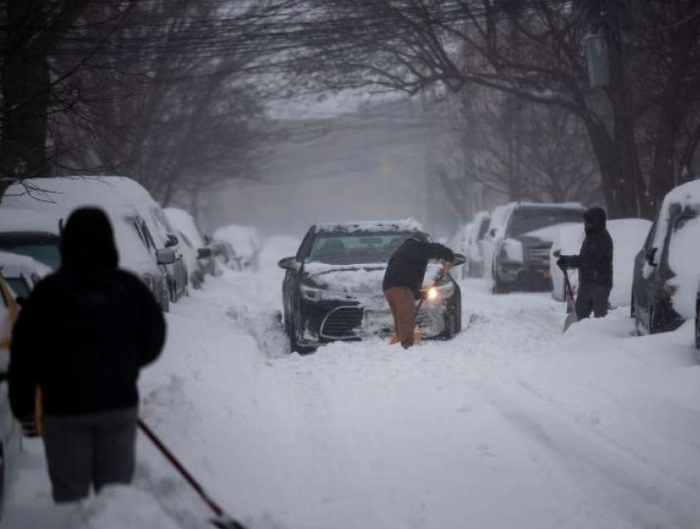 Desetine hiljada ljudi šesti dan bez struje, Carolina i Virginia se pripremaju za zimsku oluju