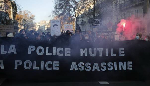 Desetine protesta širom Francuske protiv spornog zakona o bezbjednosti