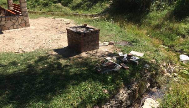 Devastirano novoizgrađeno izletište na Segetu