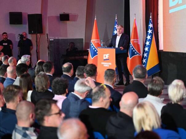 DF održao veliki skup u Sarajevu: Idemo na pobjedu