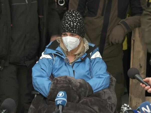 Dijana Hrka se vratila iz bolnice, nastavlja štrajk glađu