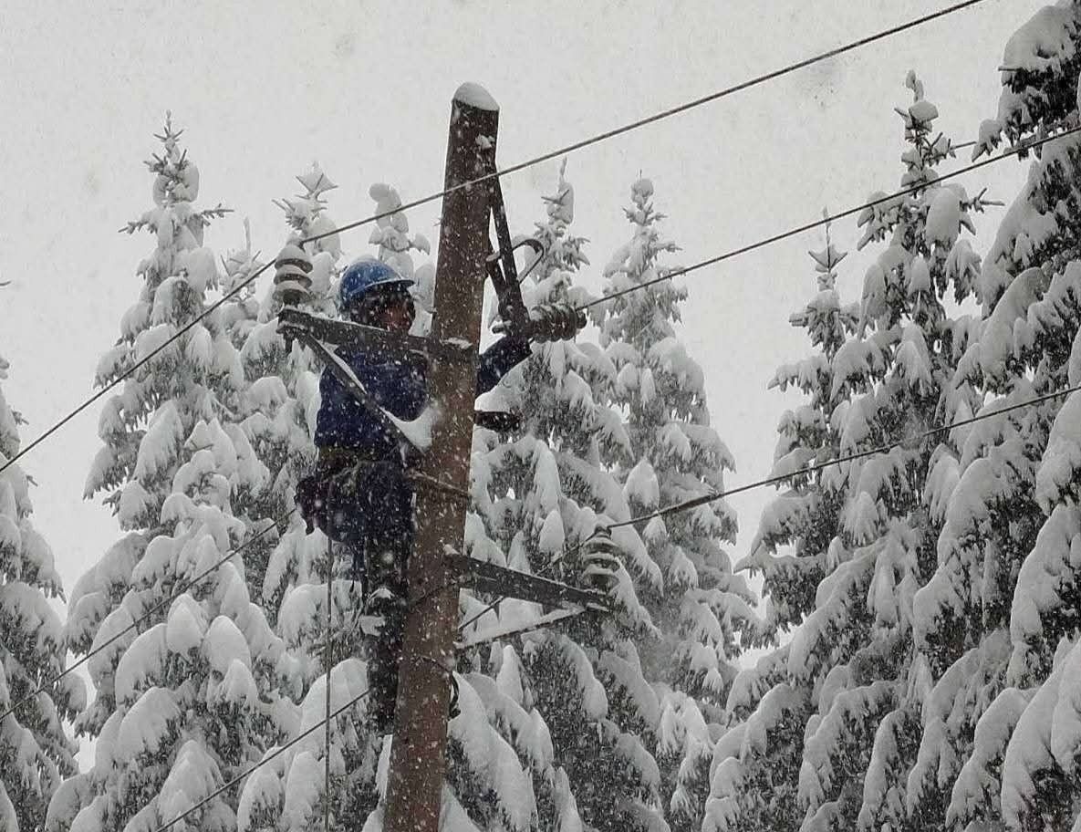 Dijelovi USK i dalje bez struje, najteže u dvije općine