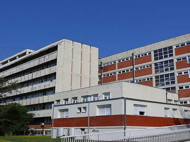 Direktor bolnice u Čačku podnio ostavku nakon smrti djevojčice