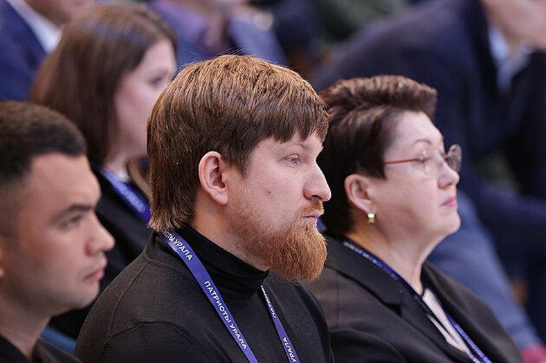 Direktor ruske fabrike dronova teško ranjen, njegov vozač poginuo
