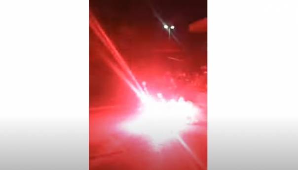 Divljanje navijača u Čapljini – lete baklje, boce, kamenje…