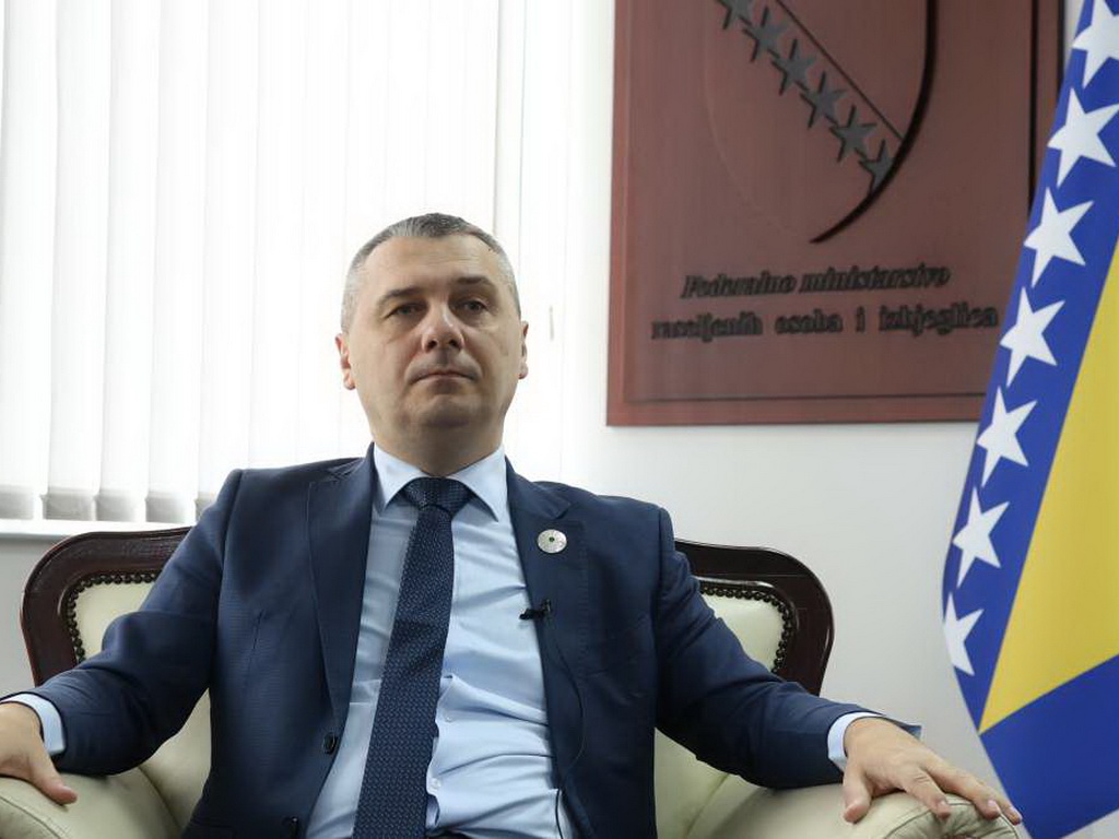 Dizdar: U Srebrenicu uloženo 7 miliona KM, povratnicima u RS vraćeno 1.000 dunuma zemlje