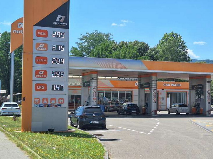 Dizel u Banjoj Luci ispod 3 KM, distributeri očekuju dodatno sniženje