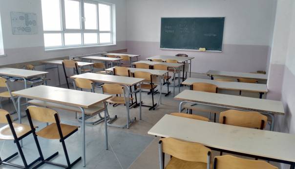 Đaci iz Brčko distrikta od septembra u školskim klupama