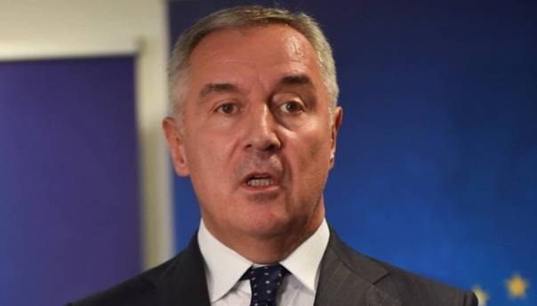 Đukanović: Srpska crkva odgovorna za genocid u Srebrenici