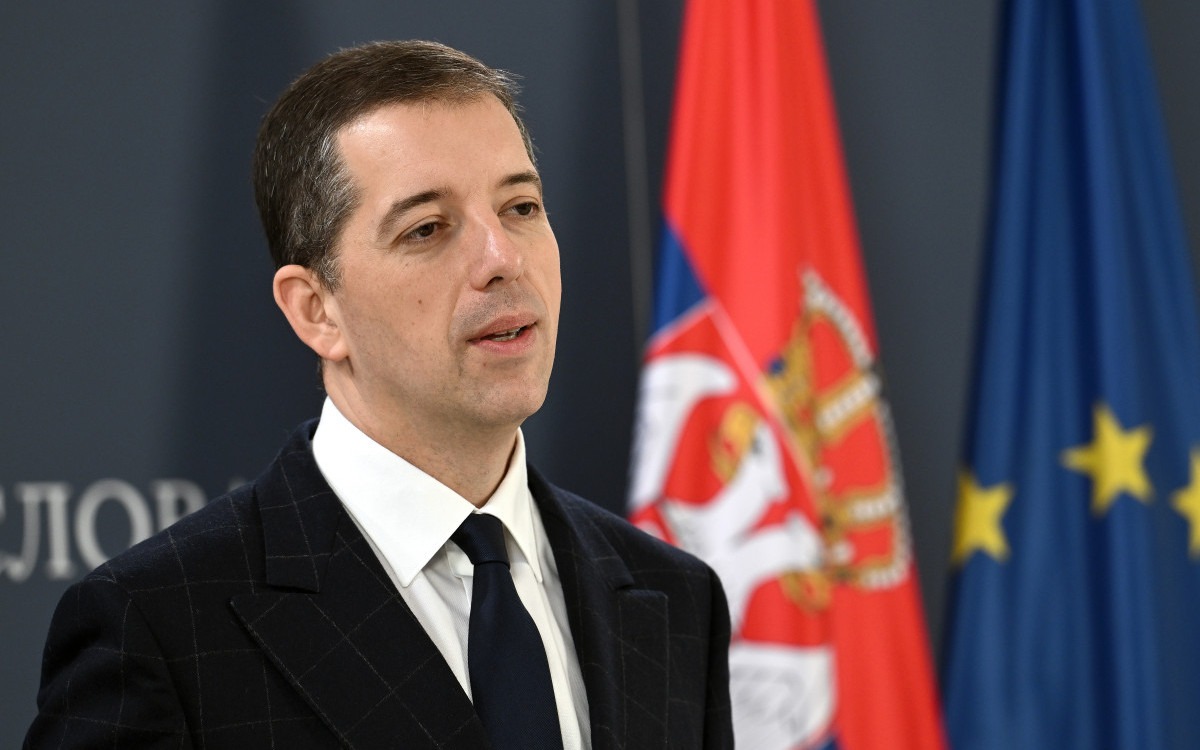 Đurić poručio Bećiroviću: Srbija ima pravo da brani Dejton i RS