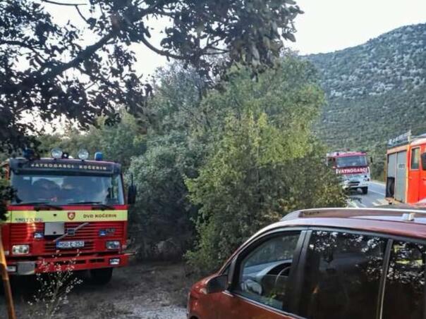 Dobra vijest iz Hercegovine: Ugašen veliki požar koji je prijetio Čitluku