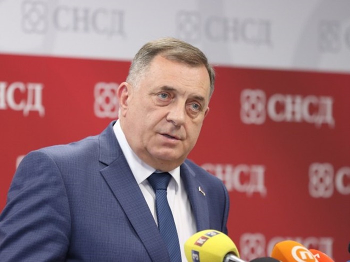 Dodik: Ako ne mogu biti predsjednik partije, mogu nevladine organizacije
