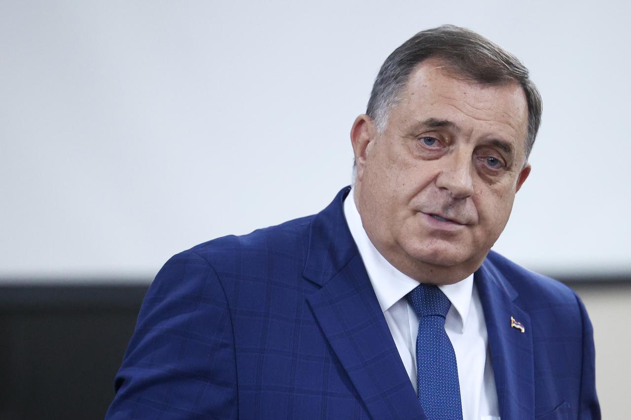 Dodik: Ako Schmidt promijeni dio Ustava o kvorumu dobiće odgovor RS