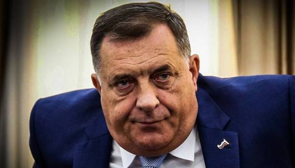 Dodik: Ambasador SAD hoda po RS i miješa se, očekujem 4 delegata