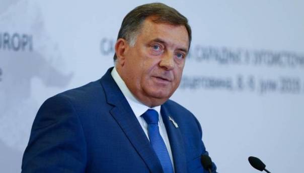 Dodik: Dešavanja u Crnoj Gori svakog plaše