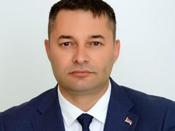 Dodik ima novog preletača, SNSD brojniji za još jednog poslanika u NSRS