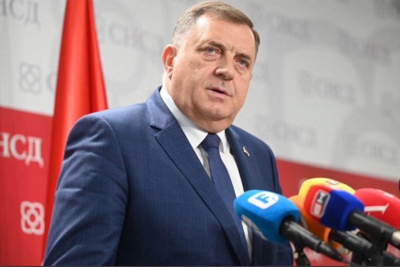 Dodik likuje nakon ispadanja BiH: "Hvala Ameriko"