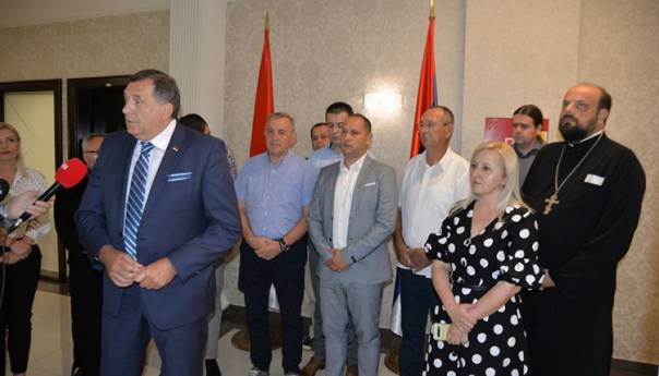 Dodik najavio jedinstvenu srpsku listu za izbore u Mostaru