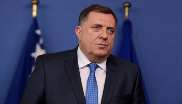 Dodik: Represivne mjere neće zaustaviti širenje virusa