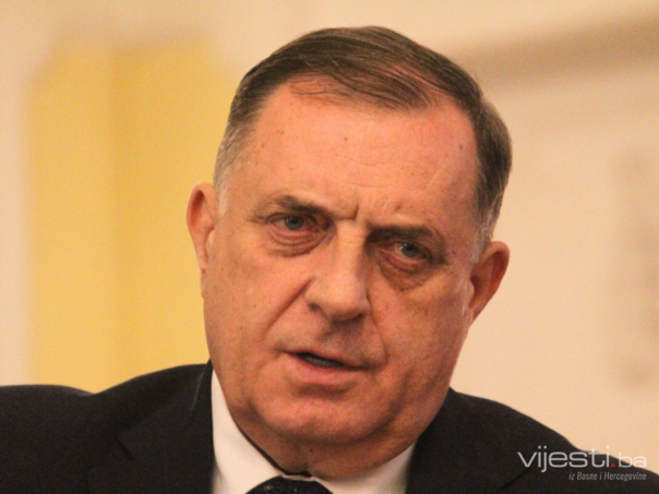 Dodik: RS spriječila isporuku oružja iz BiH za Ukrajinu