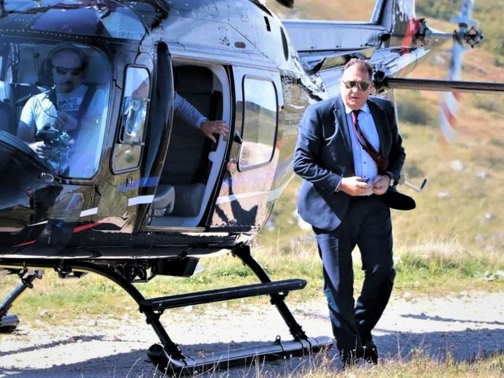 Dodik u kampanji s helikopterom, sankcije izostaju