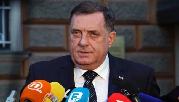 Dodik u nevolji: Priziva Izetbegovića, ali ne mijenja stavove