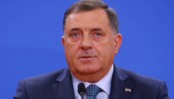Dodik: U RS neće biti migrantskih centara