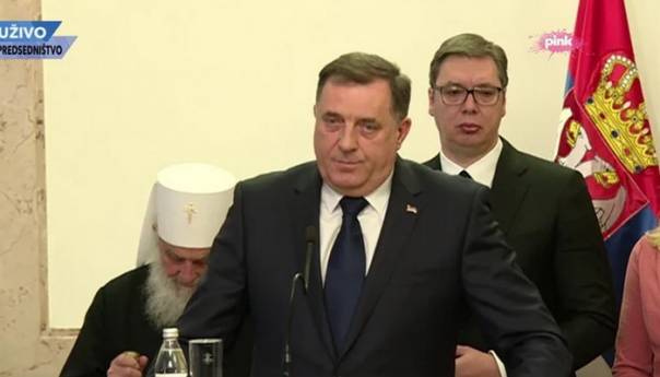 Dodik: Upoznao sam Vučića sa situacijom, RS ide putem samostalnosti