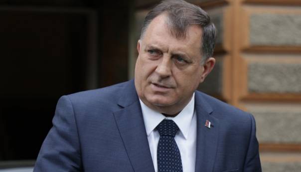 Dodik: Vlada RS će tužiti guvernera Centralne banke