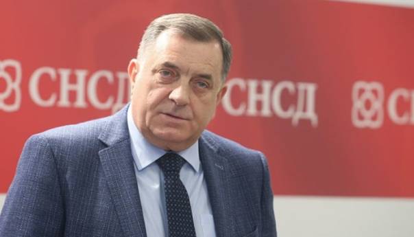 Dodik: Za čijeg babe zdravlje opozicija radi ovo što radi!?