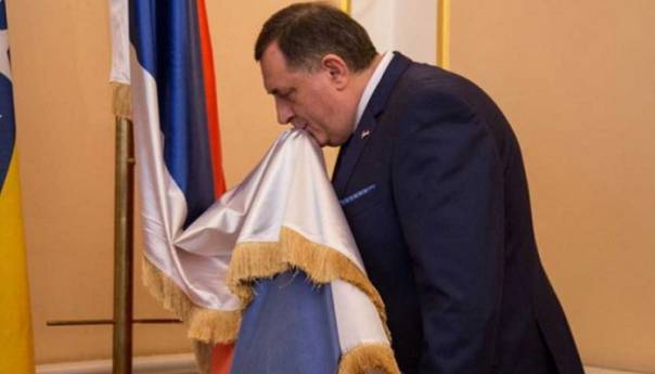 Dodikov zahtjev: Ustavni sud u februaru o Zakonu o zastavi