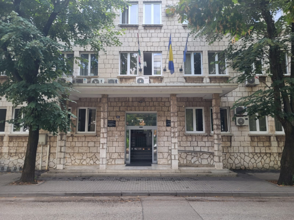 Dojave o bombama u školama u Mostaru, učenici evakuisani