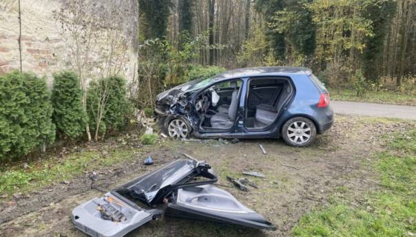 Doktori se bore za život sestre i brata (16 i 18) koji su stradali u teškoj saobraćajnoj nesreći