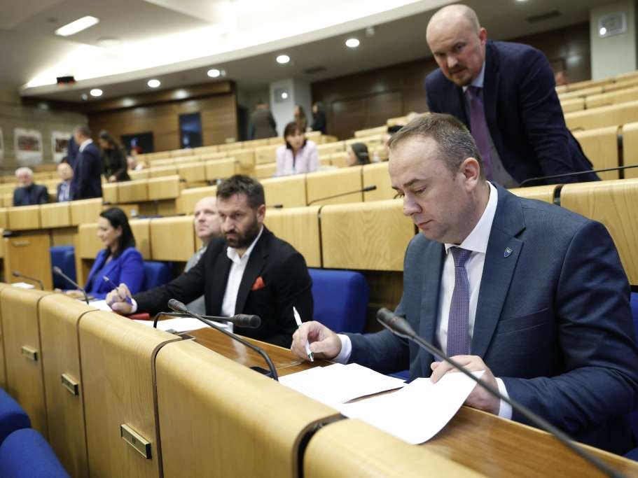 Dom naroda odobrio novi Statut Radio-televizije FBiH