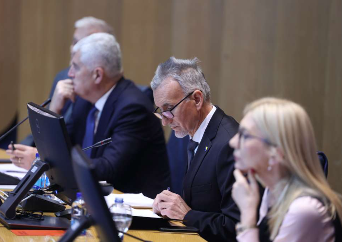 Dom naroda PSBiH danas razmatra zakone o VSTV-u i Sudu BiH