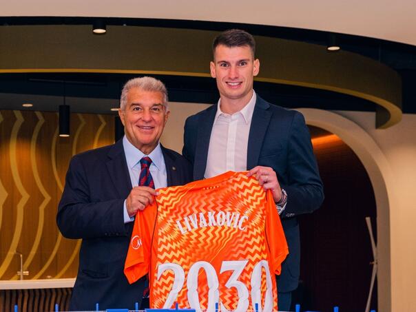 Dominik Livaković potpisao za Barcelonu