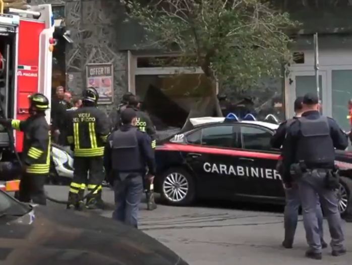 Domišljata pljačka: Lopovi se maskirali u filmske likove