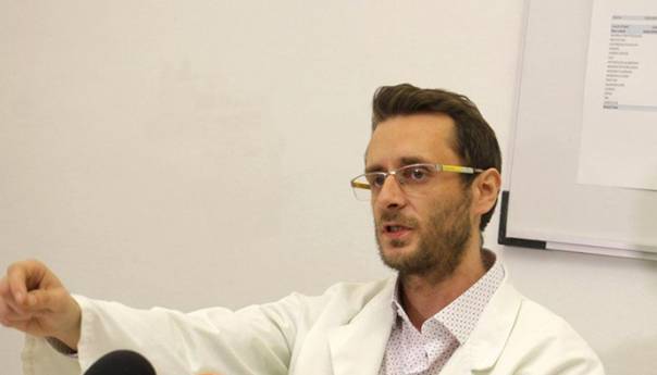 Dr. Alajbegović: Nemamo eksploziju smrtnih, već asimptomatskih slučajeva