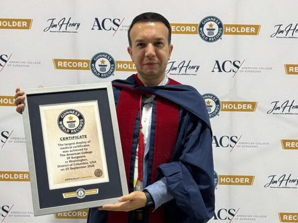Dr. Mufid Burgić primljen u Američki koledž hirurga i stekao titulu FACS