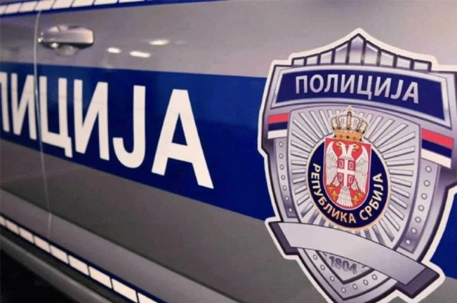 Državljanka BiH napala nožem policajca u Beogradu, on joj pucao u nogu