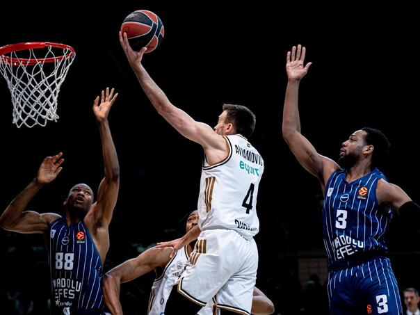 Dubai poražen od Anadolu Efesa u ključnom meču Eurolige