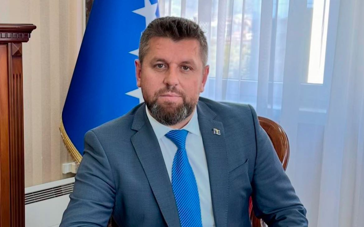 Duraković: Razgovarao sam s američkim republikancima, preziru korumpiranog Blagojevića