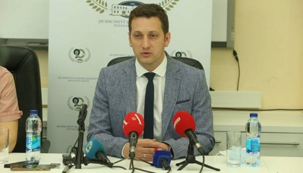 Dva modela prijavljivanja za vakcinisanje u RS