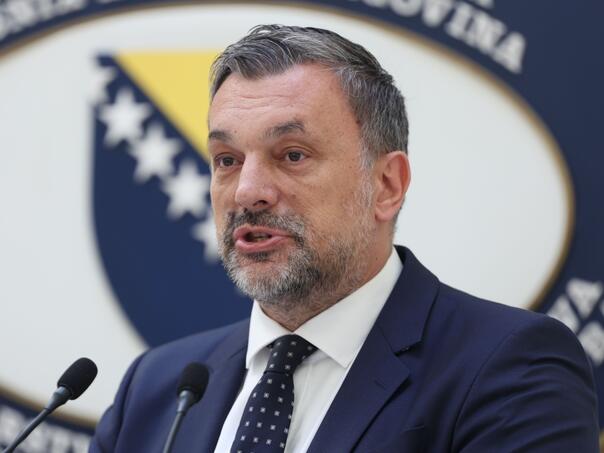 Dva službenika Ambasade Srbije protjerana iz BiH