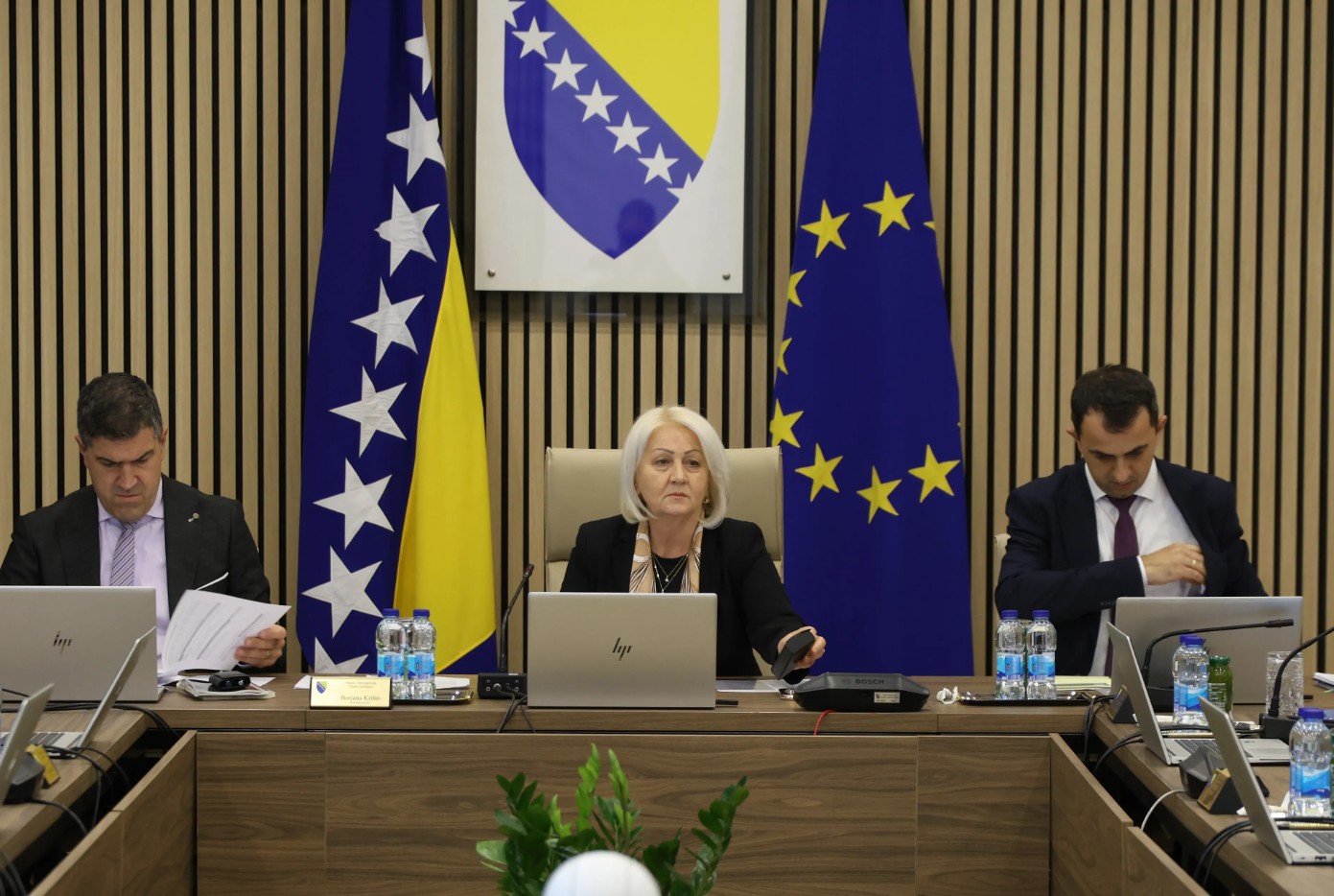 Dva zakona i imenovanje dijele BiH od pregovora s EU