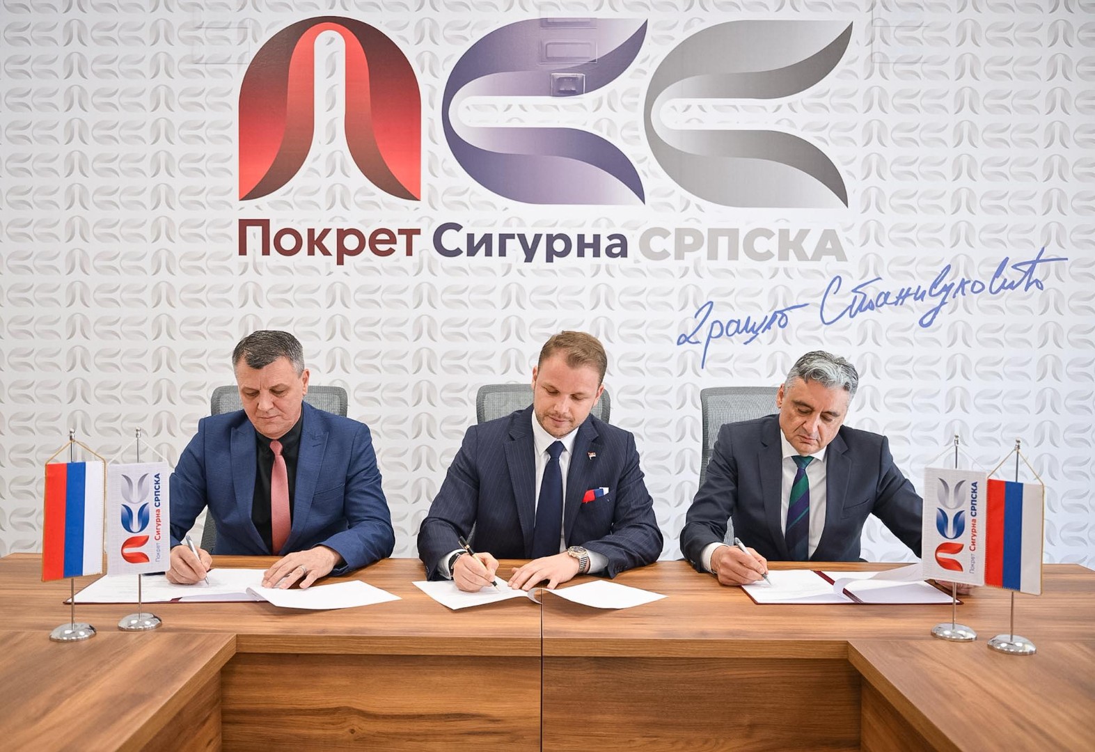 Dvije stranke se priključile Stanivukovićevom pokretu